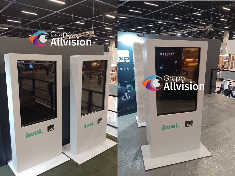 Aluguel de Totem Touch Screen Personalizado e Equipamentos Audiovisuais para Stands, Eventos e Congressos em Porto Alegre 2026