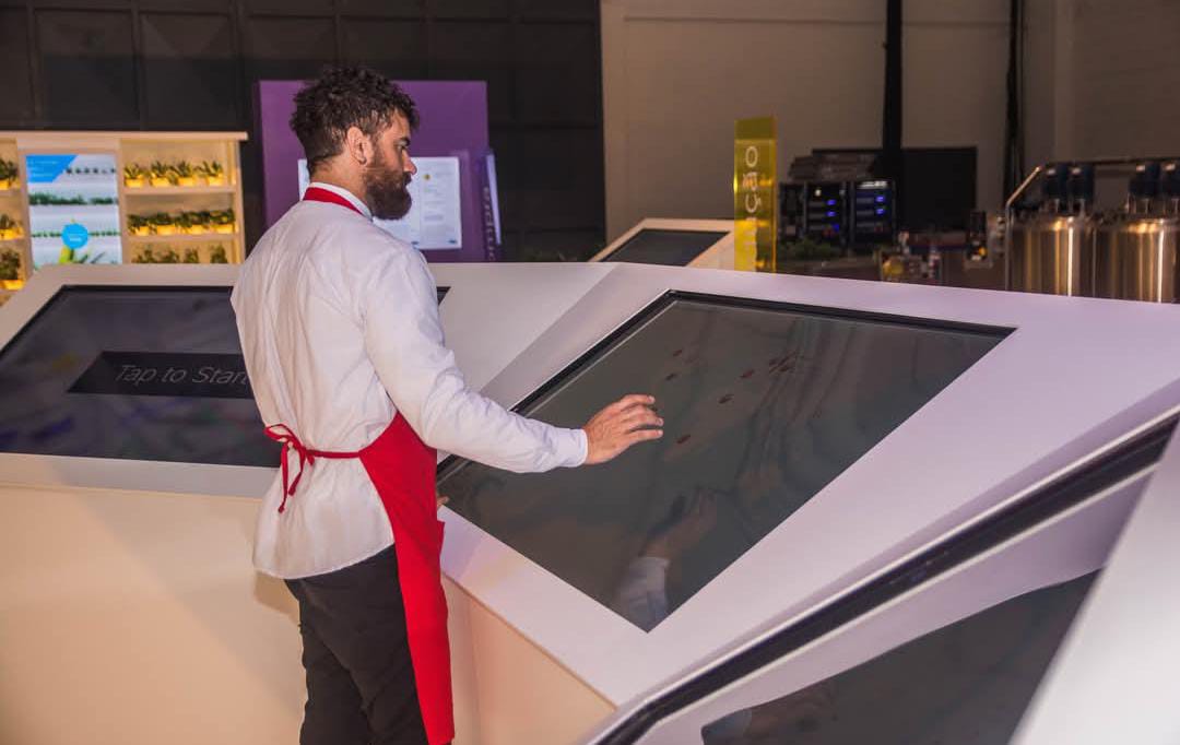 Aluguel de Painel de LED, TVs Touch Screen, Monitores Profissionais e Iluminação para Eventos e Convenções no Rio Grande do Sul